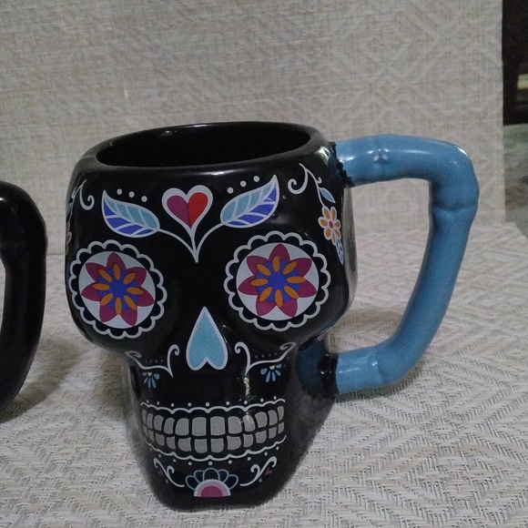 Sugar Skull Mugs Set of 2 Day of the Dead Día de Los Muertos Ceramic Mugs - Picture 3 of 6